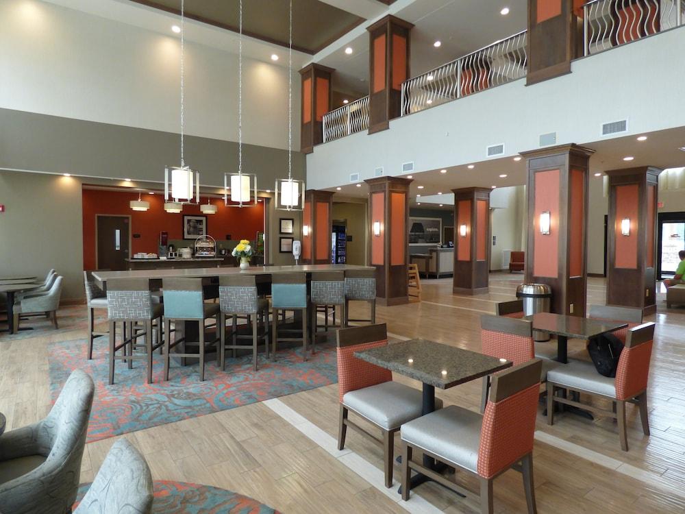Hampton Inn & Suites Pensacola/I-10 Pine Forest Road Ferry Pass Dış mekan fotoğraf