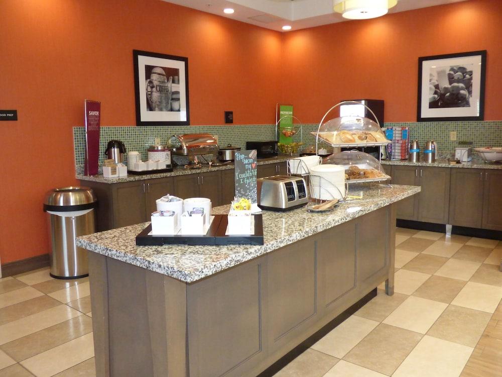 Hampton Inn & Suites Pensacola/I-10 Pine Forest Road Ferry Pass Dış mekan fotoğraf