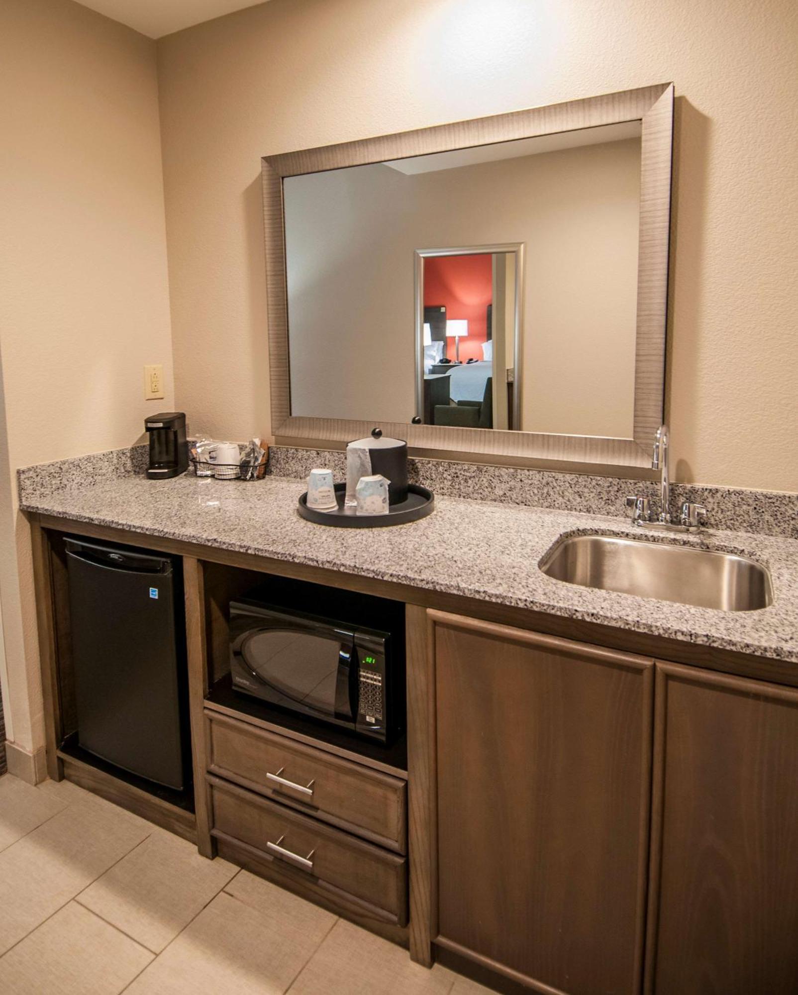 Hampton Inn & Suites Pensacola/I-10 Pine Forest Road Ferry Pass Dış mekan fotoğraf