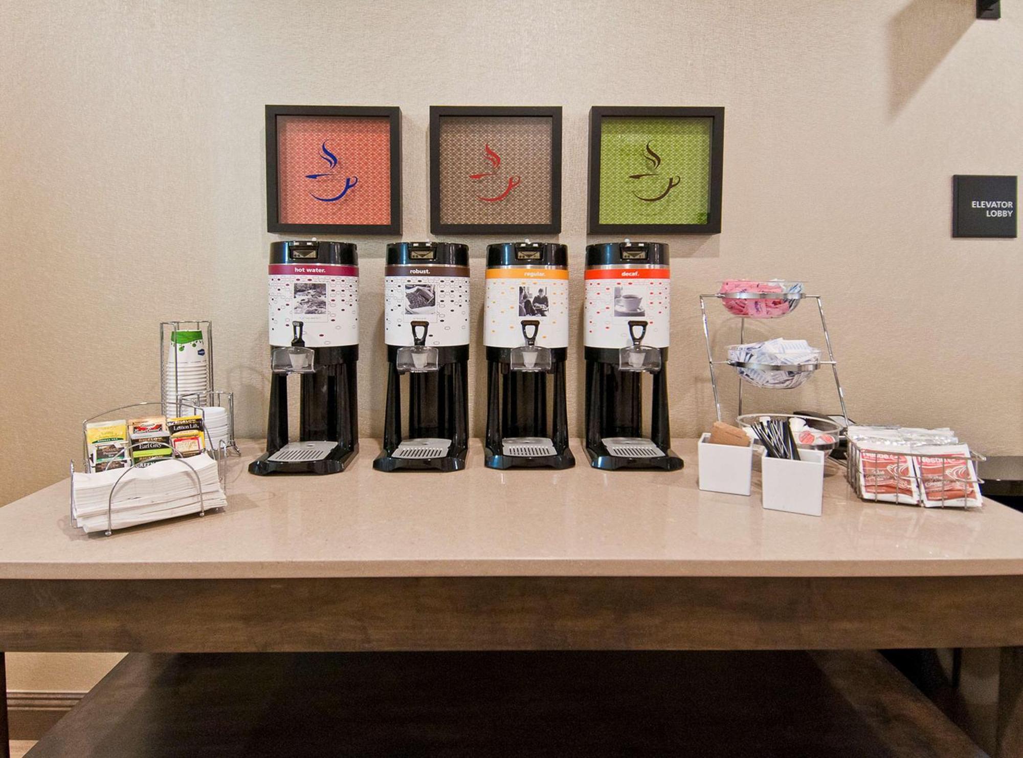 Hampton Inn & Suites Pensacola/I-10 Pine Forest Road Ferry Pass Dış mekan fotoğraf